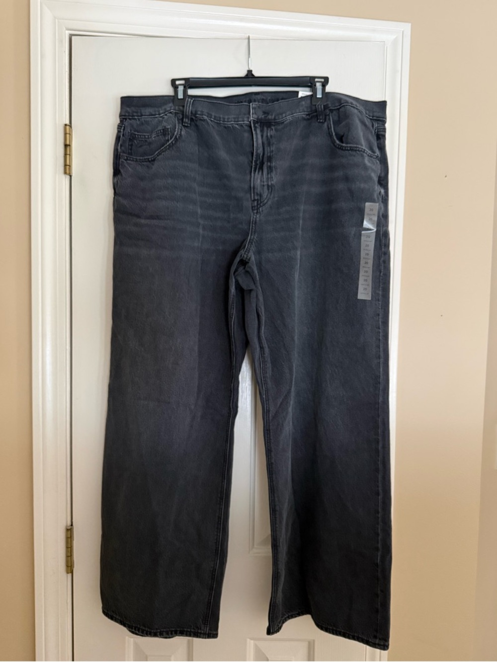 American Eagle Outfitters Stovepipe Black Wash Women's Jeans